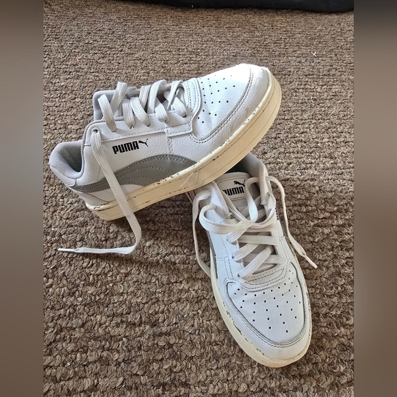 Puma Other - Puma Kids White and Gray Sneakers
